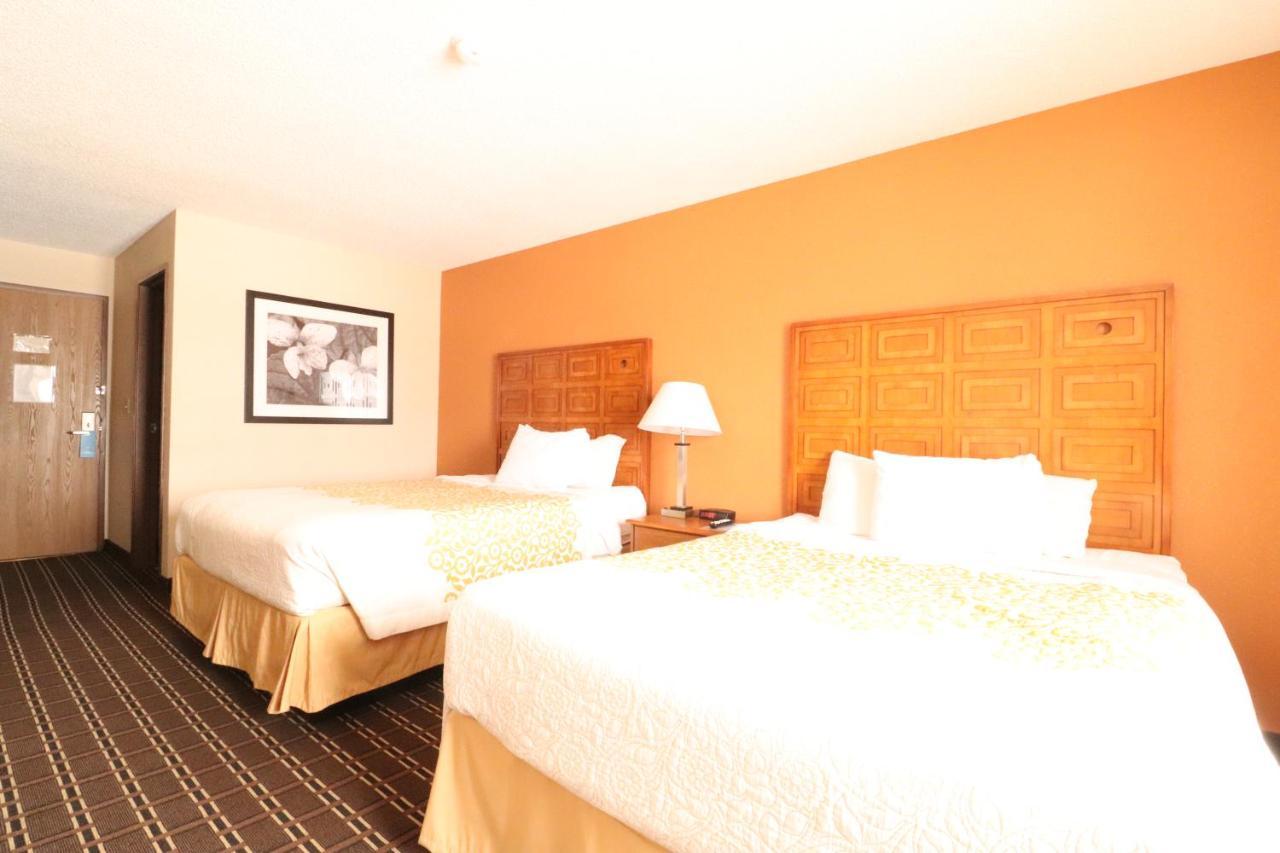 Days Inn By Wyndham Black River Falls - Access To Atv Trail Exterior photo